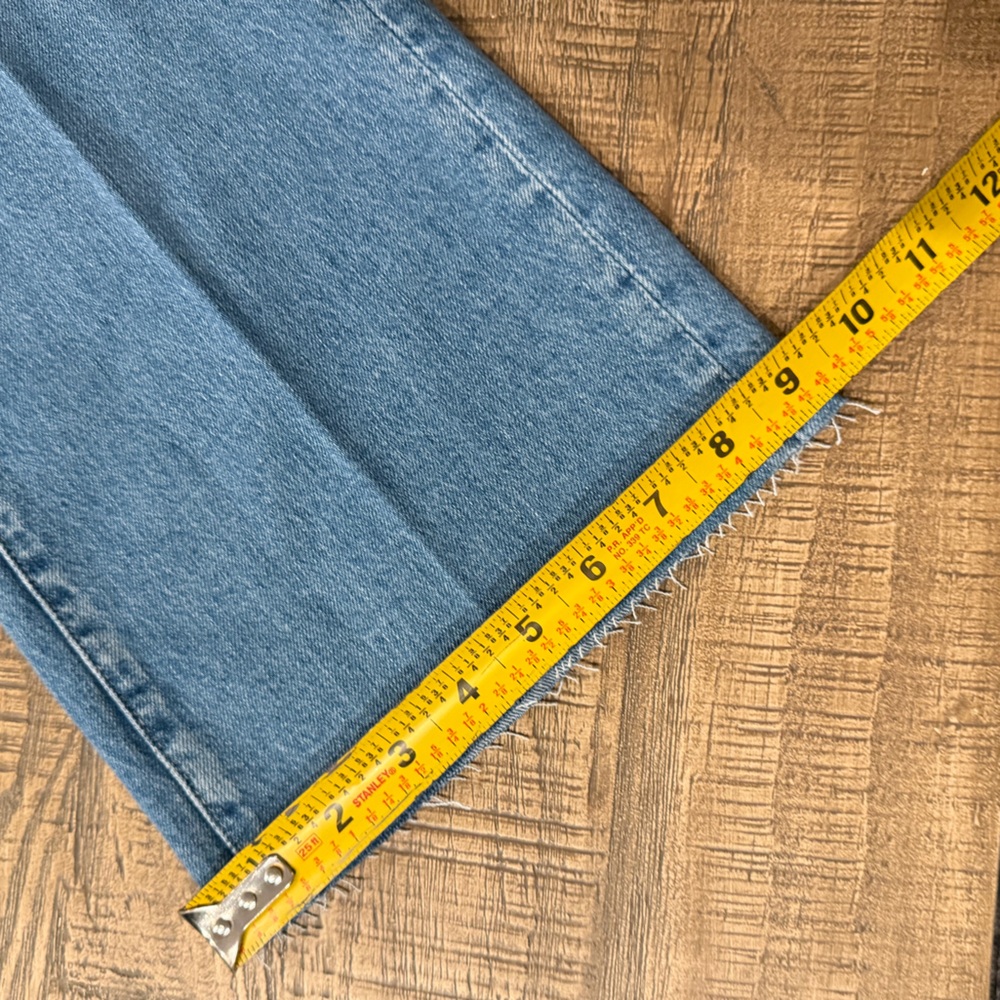 L’Agence Scotti High Rise Wide Leg Jeans in Calloway. - Picture 7 of 10